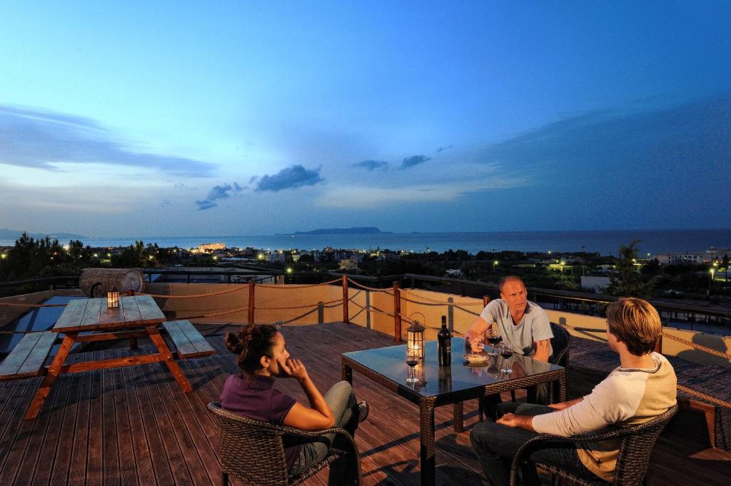 Kreta Natur Live Crete Naturally — Restaurant & bars in Hersonissos