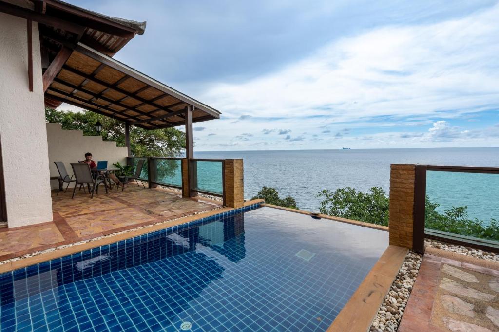 Eagles Nest Villa photo