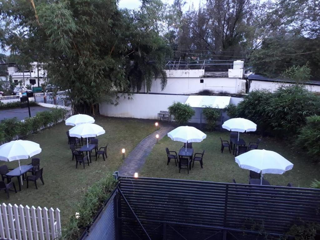 Emperor-Hotel Rachana Continental Pvt Ltd photo
