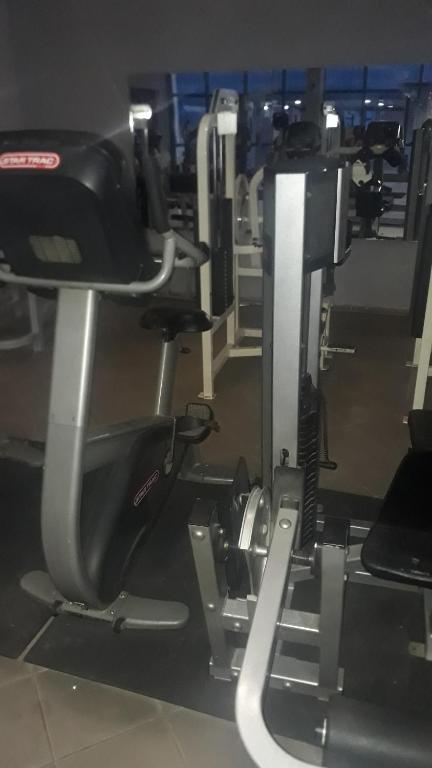 OD-V!CK's LUXE, WUSE DISTRICT, Swimming pool, gym,WiFi,24hr Power, Tight Security photo