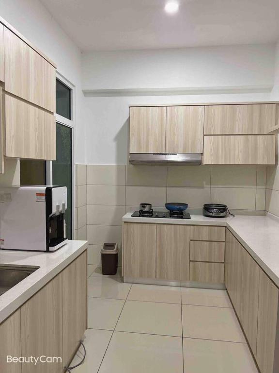 Condo 3 bedroom Georgetown Gelugor USM Queensbay photo