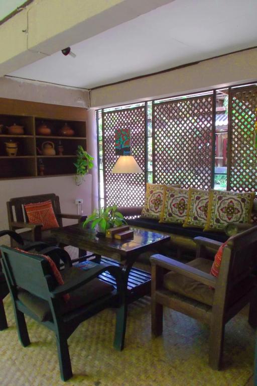Baan Tawan Guesthouse photo