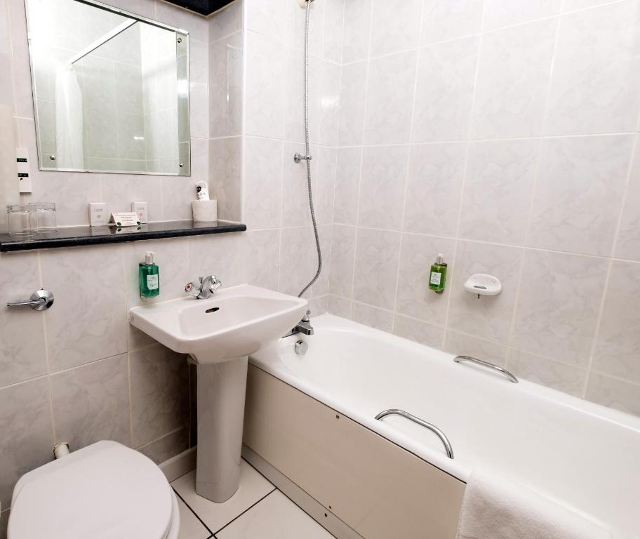 Pitbauchlie House Hotel - Sure Hotel Collection by Best Western photo
