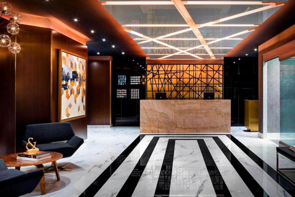 Lobby, Sens Hotel in Montreal (QC)
