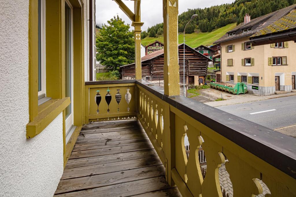 Hotel Vallatscha photo