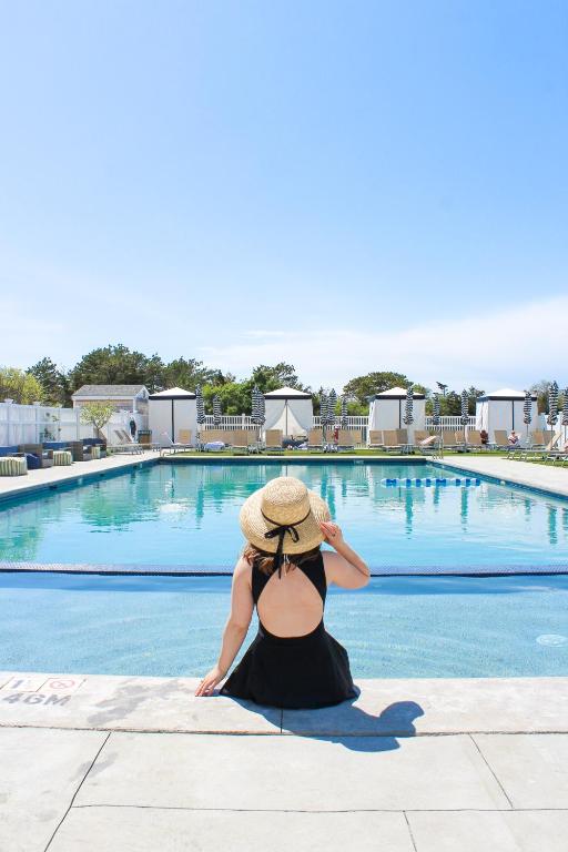 Winnetu Oceanside Resort at South Beach photo