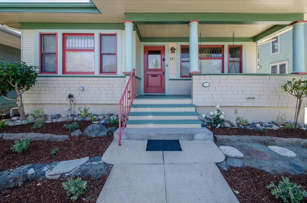 Bungalow on Pismo - 657SLO