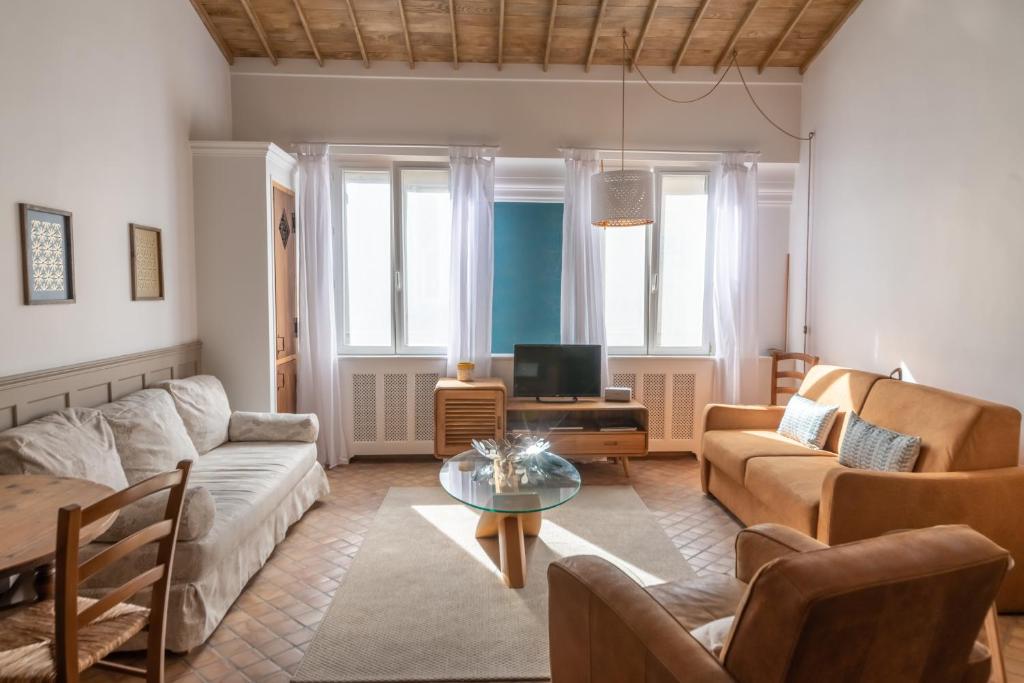 HYPERCENTRE 10 MIN DE LA GARE D'AVIGNON - Appartement charmant et lumineux, Avignon