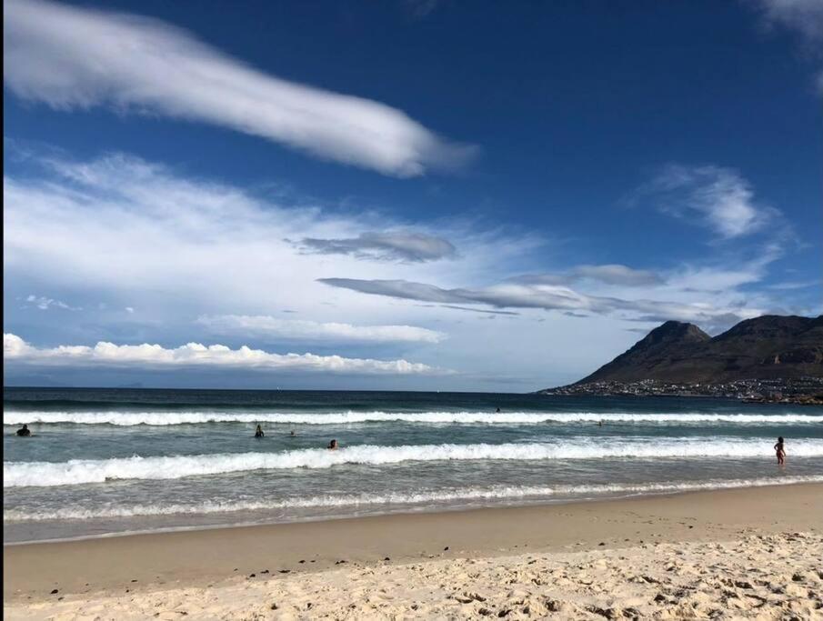 A Relaxing Getaway with Ocean Views — Hotel in Cape Town
