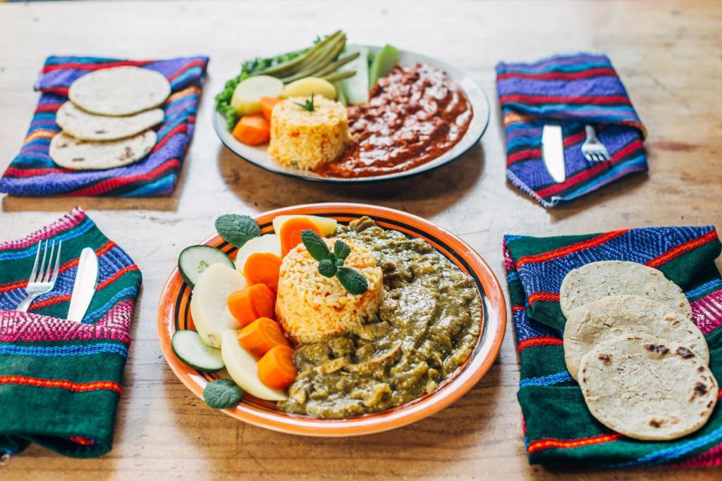 Comida y bebida