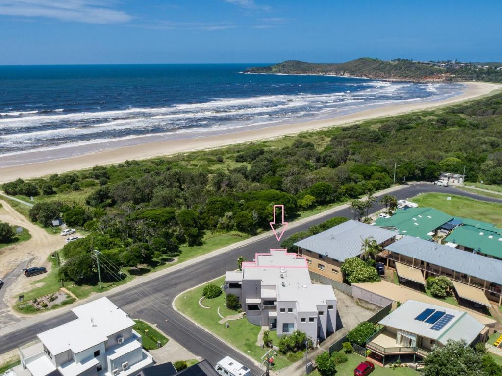 The Shoreline, Evans Head
