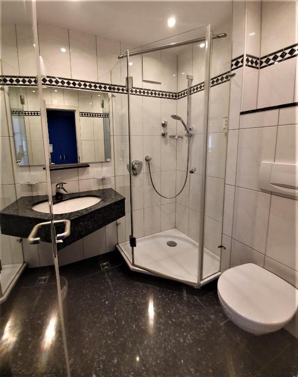 Dreispitz -B&B-Hotel Garni photo
