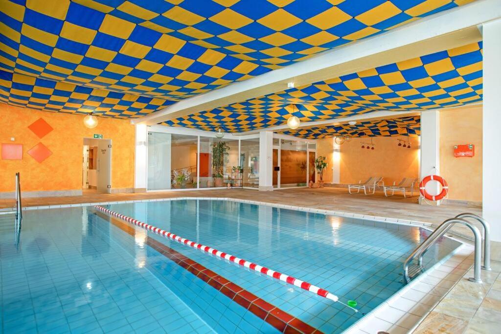 Auszeit mit Sauna und Pool - 2
