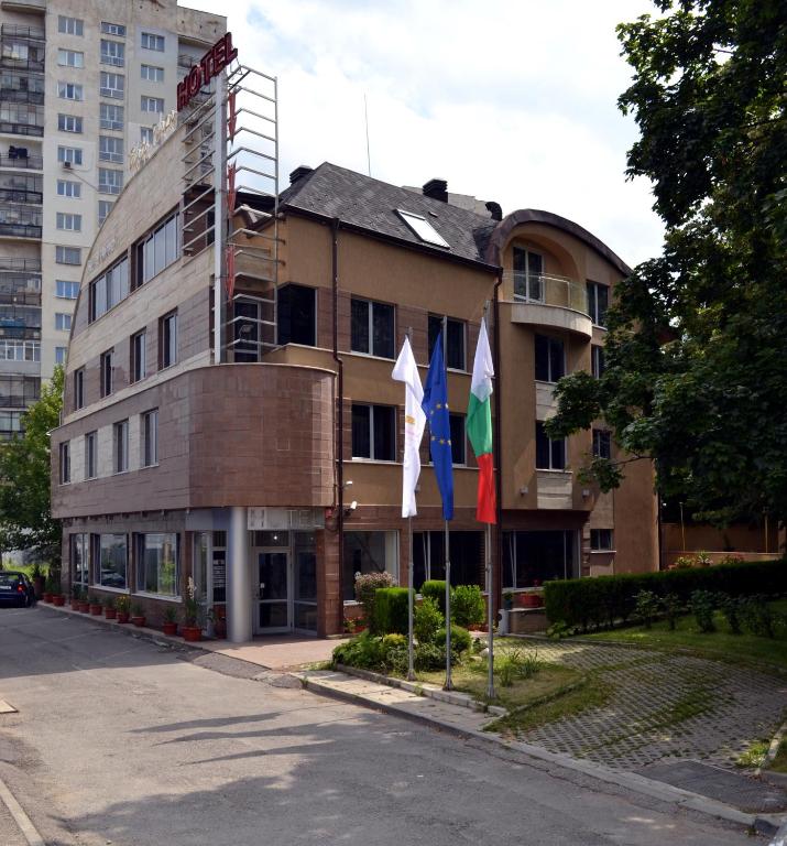Elate Plaza Hotel — Hotel in Sofia