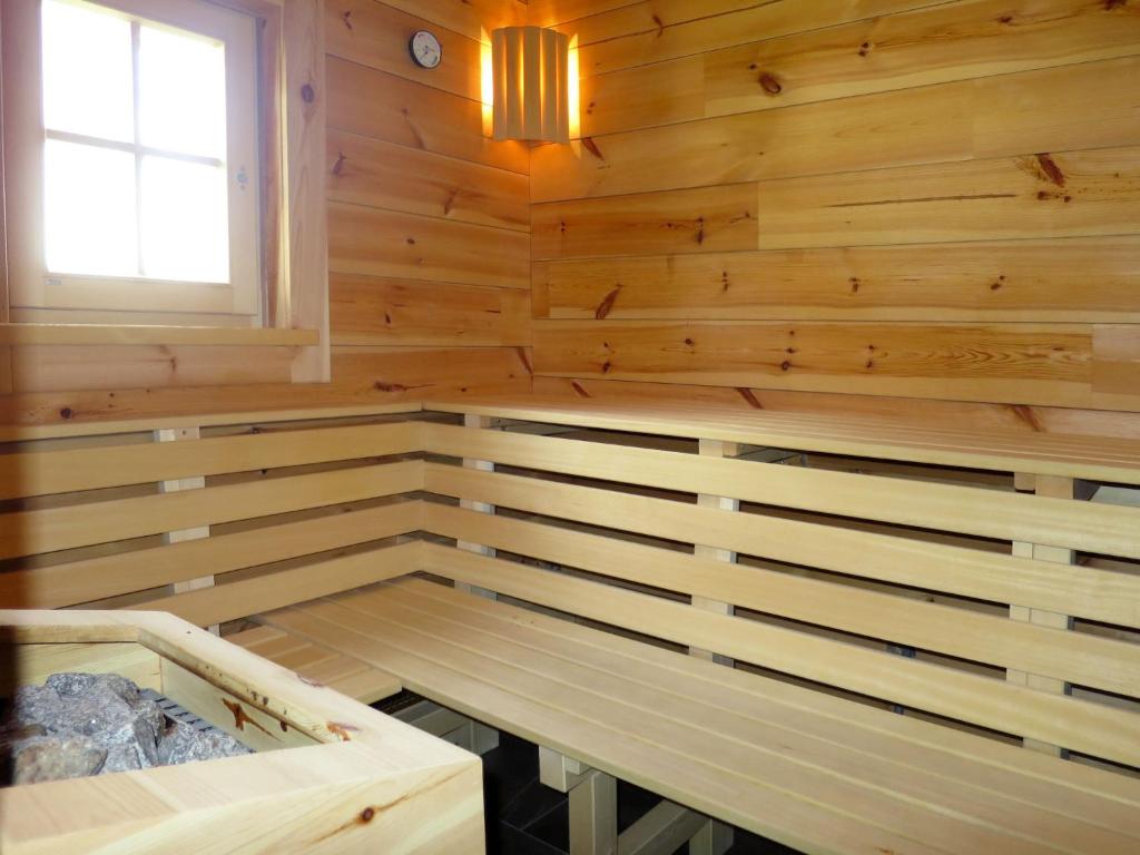 Chalet Aualm-1 by Interhome - 5