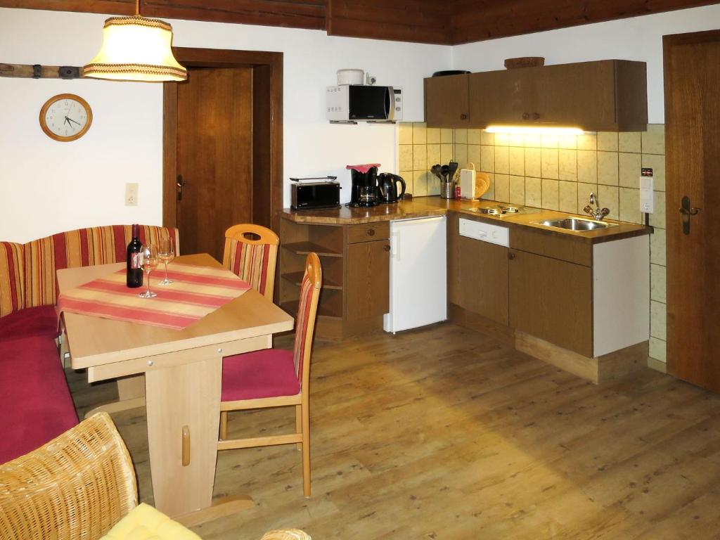 Apartment Christoph-1 by Interhome - 4