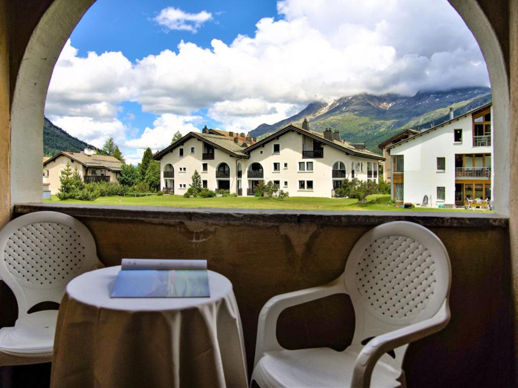 Apartment Chesa Polaschin B - B10 - Sils by Interhome - 4