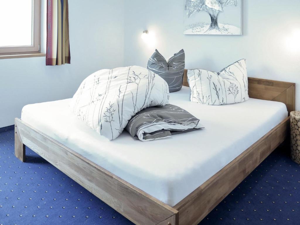Apartment Luxner-5 by Interhome - 4