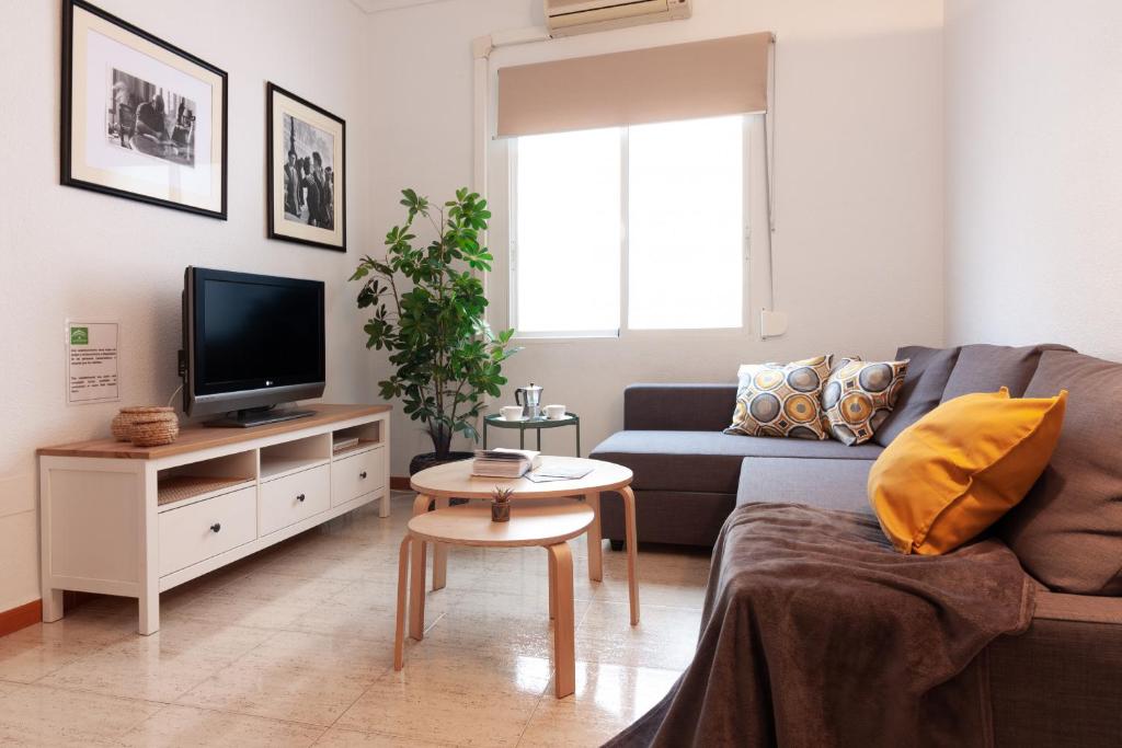 Sea & Wave Soho Family Apartment - 2