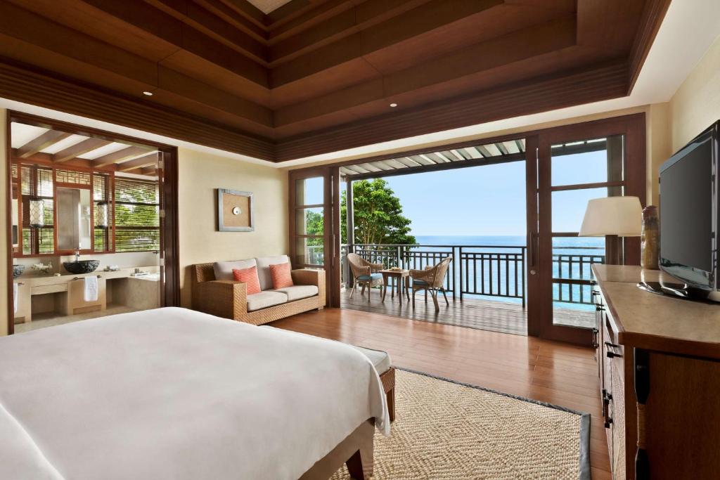 Shangri-La Boracay photo