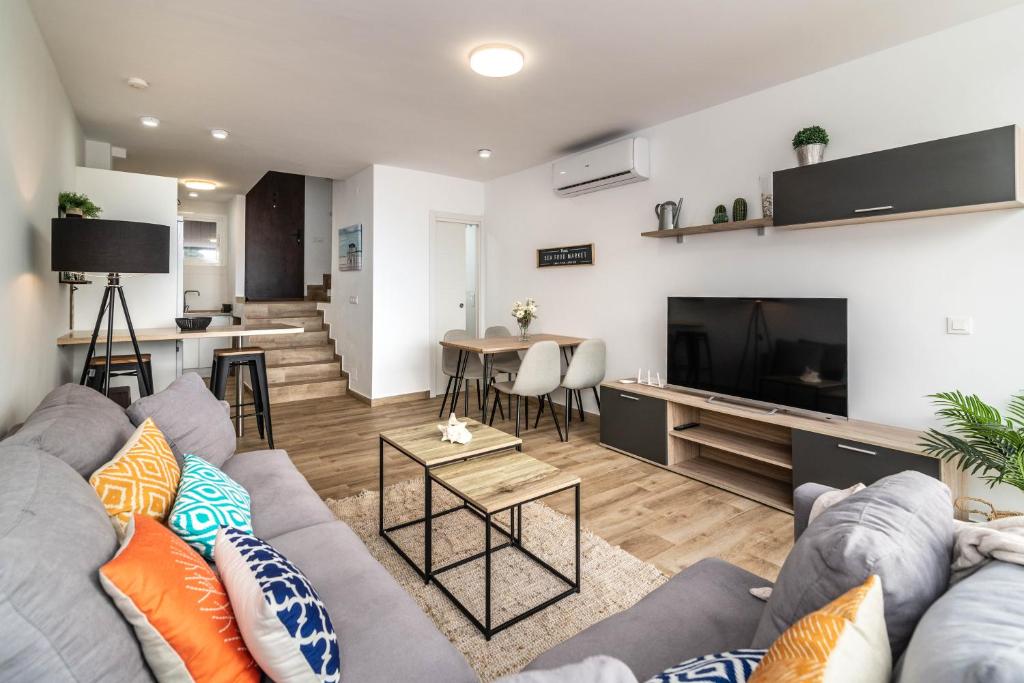 VB Arcos de la perla Paired House 2BDR Sea Views - 2