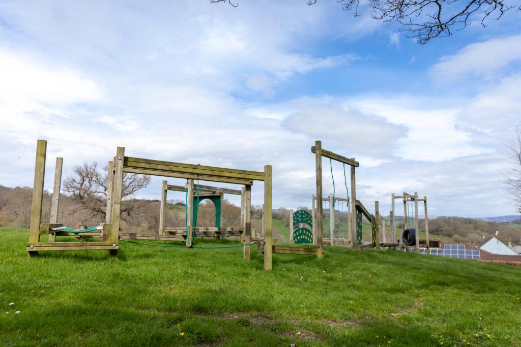 Camping Pods Wood Farm Holiday Park photo 7