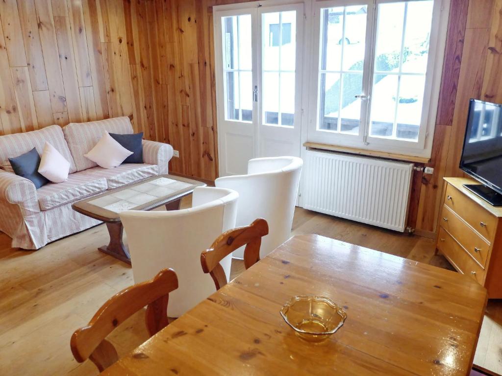 Apartment Chalet Anna by Interhome - 3
