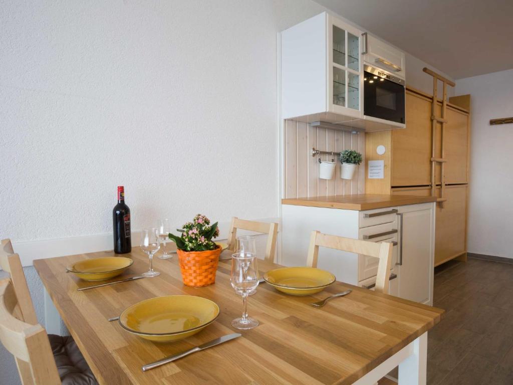 Studio Greppon 107 by Interhome - 3