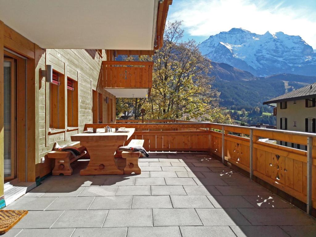 Balcony/terrace, Apartment Bergfrieden Apt- 2 by Interhome in Wengen