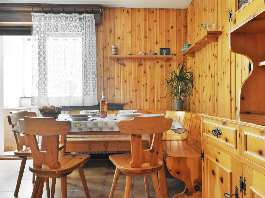 Apartment Des Alpes-14 by Interhome - 2