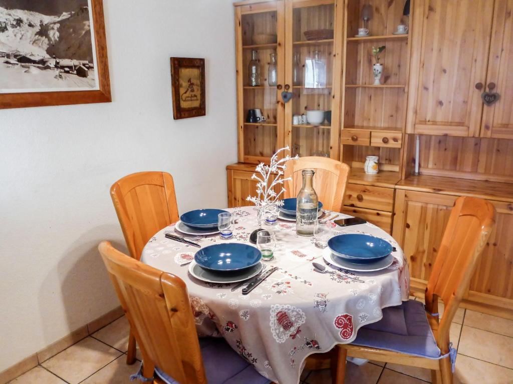 Apartment L'Espace Montagne-15 by Interhome - 2