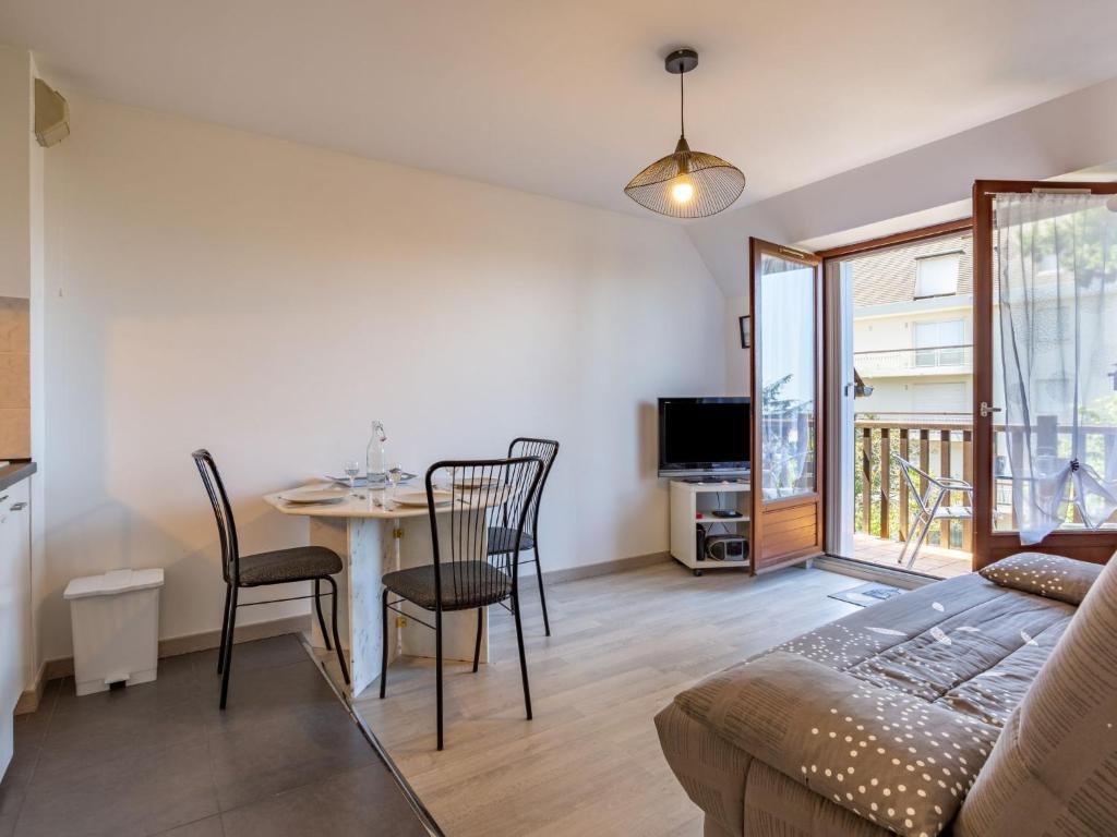 Apartment Le Vieux Pressoir by Interhome - 2