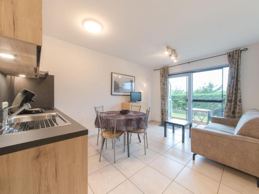 Studio Deauville II 010 by Interhome, Bredene