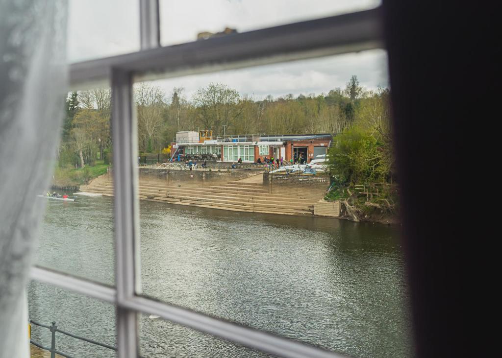 The Mug House Inn photo 8