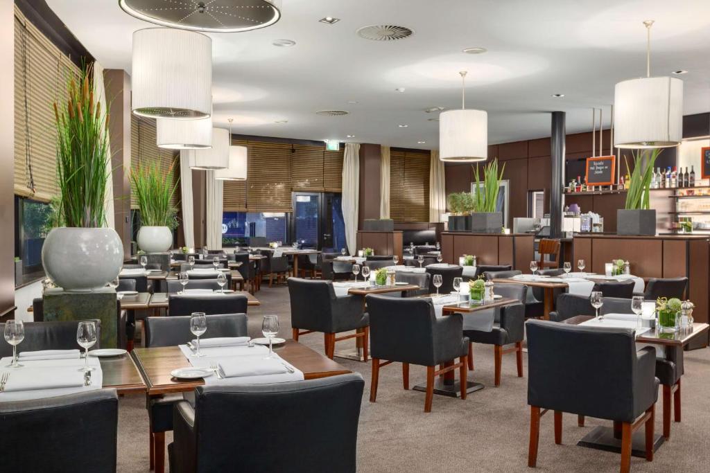 Nh Waalwijk Photo 12