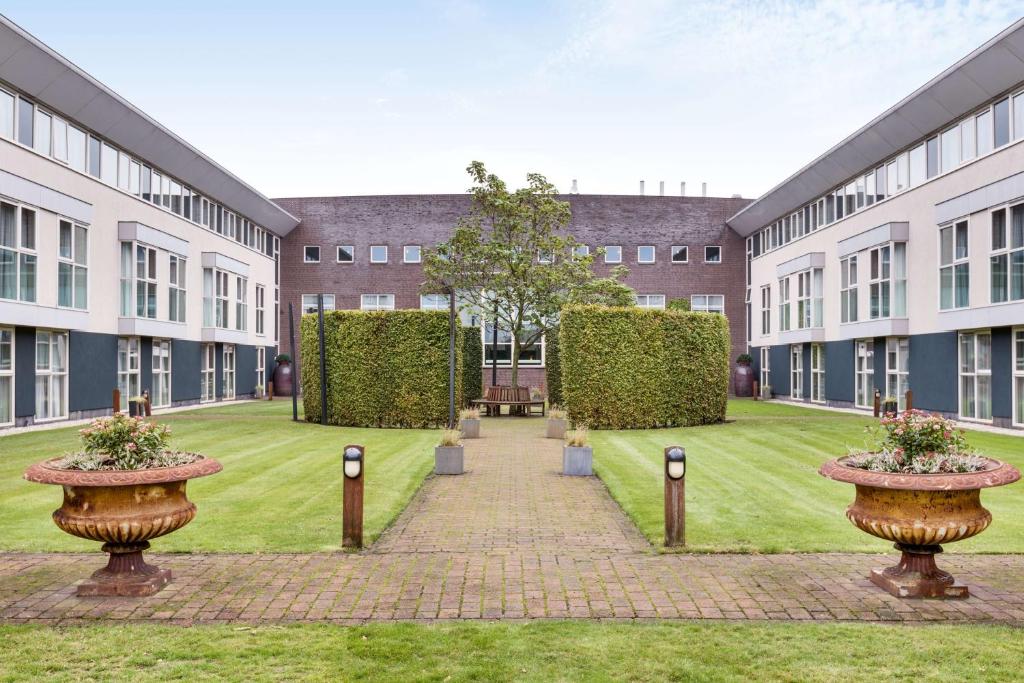 Nh Waalwijk Photo 23