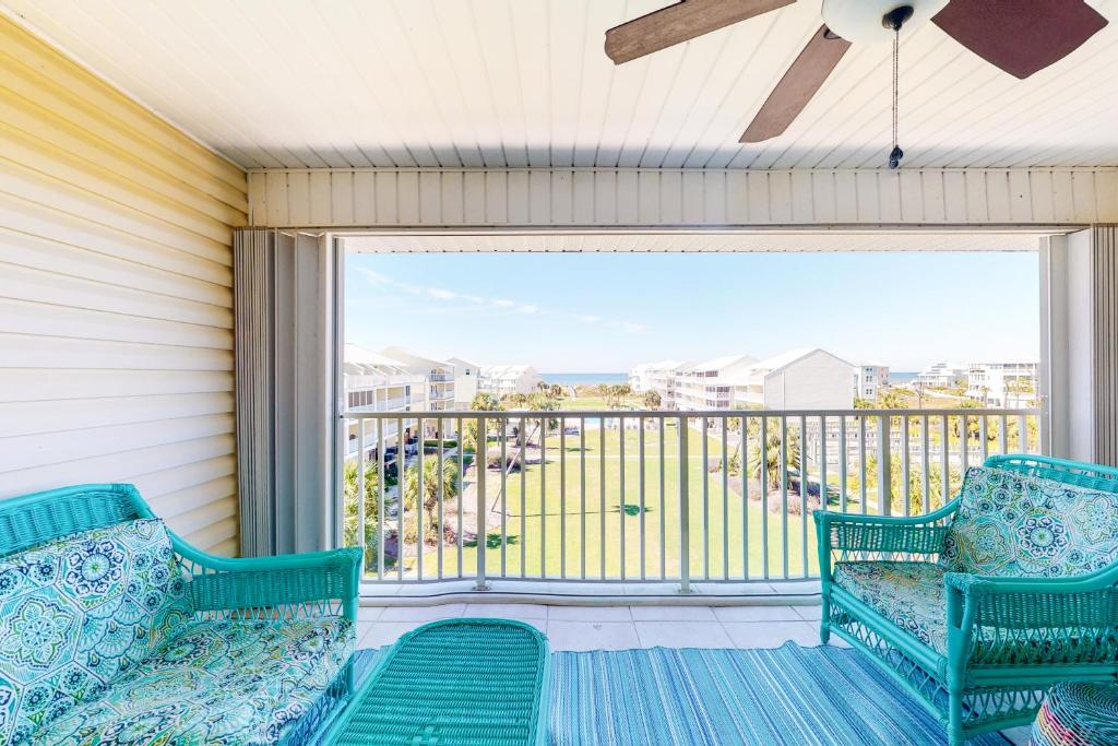 Smiles and Sunsets, Oak Grove