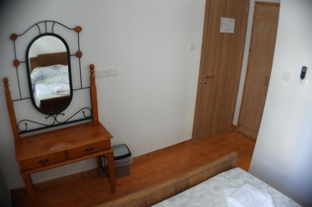 Harrys Inn Guesthouse photo