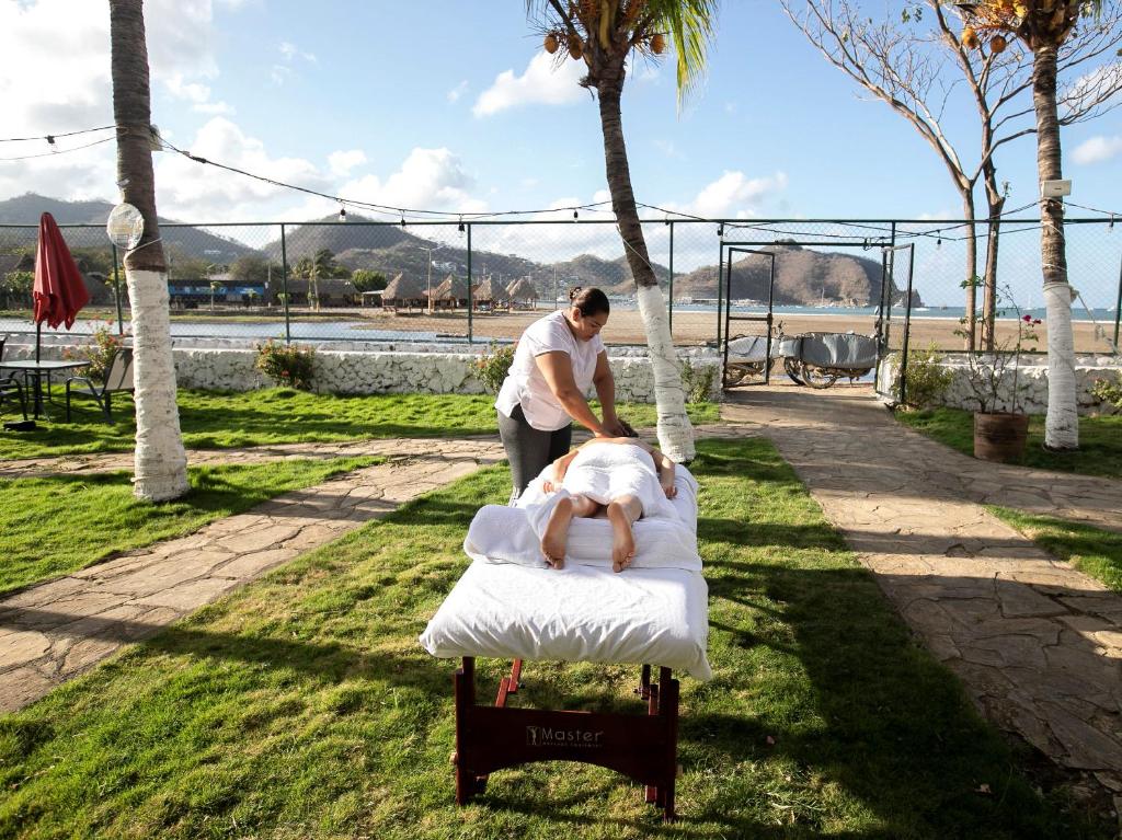 Hotel Mozonte San Juan del Sur photo