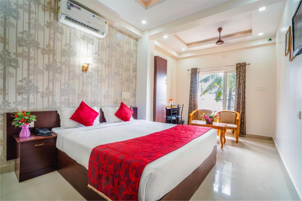 Almas Residency — Hotel in Kochi