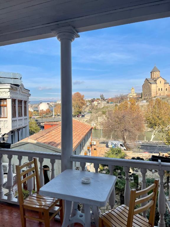 Meidan INN photo