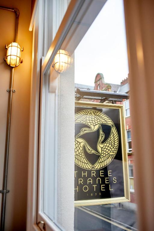 Three Cranes Boutique Hotel photo