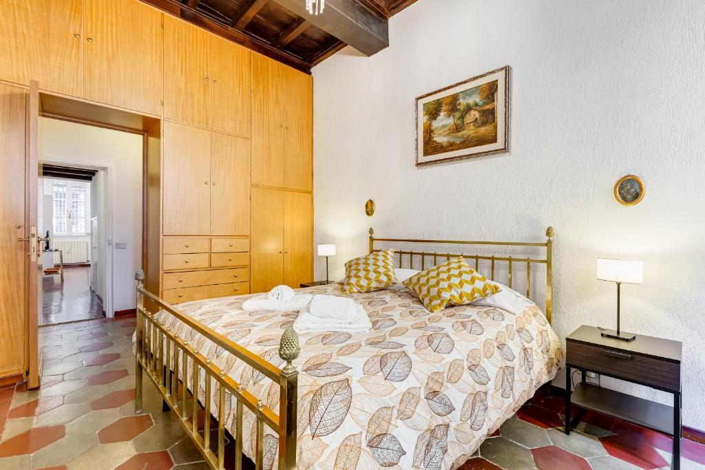Spanish Steps Spacious Apartment - 3