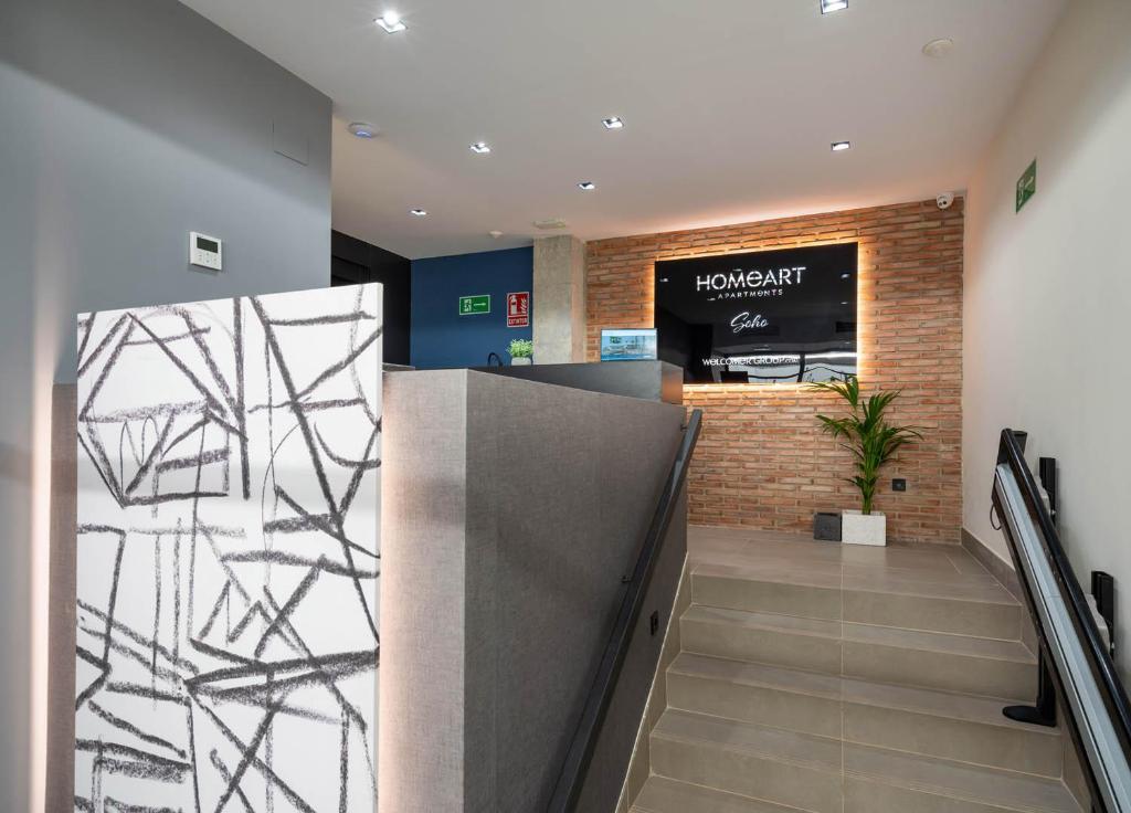 Home Art Apartments Soho - 5