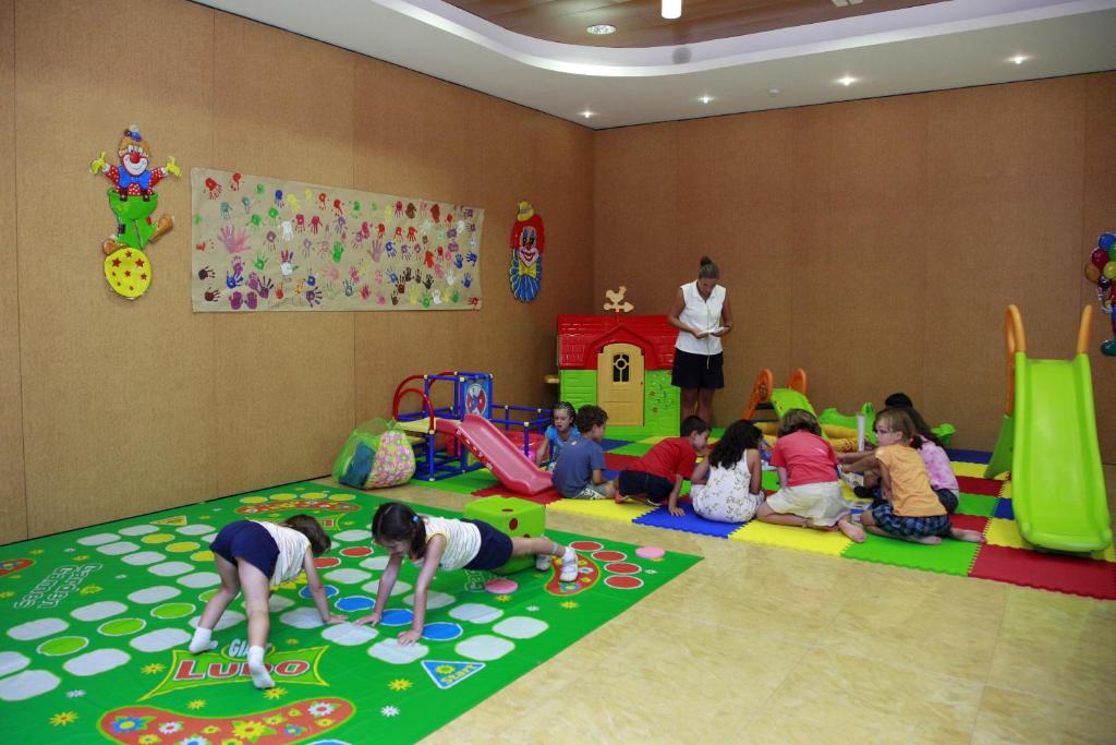 Hotel Blaumar — Attractions for children in Blanes, Catalonia