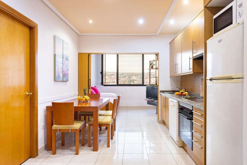 Home2Book Amazing View Apart Floor 25 Santa Cruz - 2