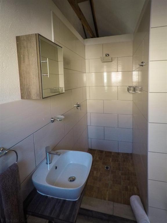 Parkside Guesthouse photo