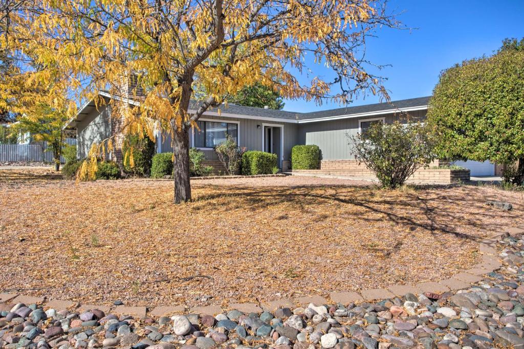 House with Game Room Less Than 3 Mi to Wine Tastings!, Clarkdale