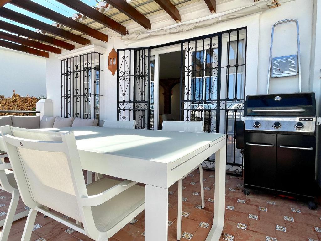 Semidetached Duplex home at Puebla Aida, Mijas Golf with pool, golf and sea views - 4