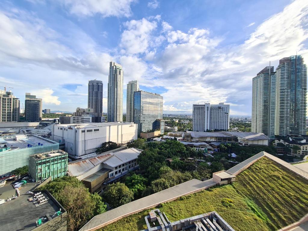 Bright Makati Glass View By GreenBelt photo